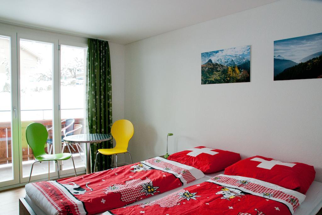 Valley Hostel Lauterbrunnen Δωμάτιο φωτογραφία