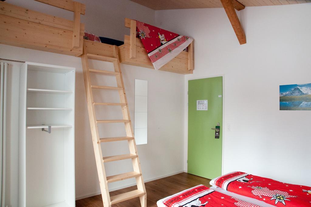 Valley Hostel Lauterbrunnen Δωμάτιο φωτογραφία