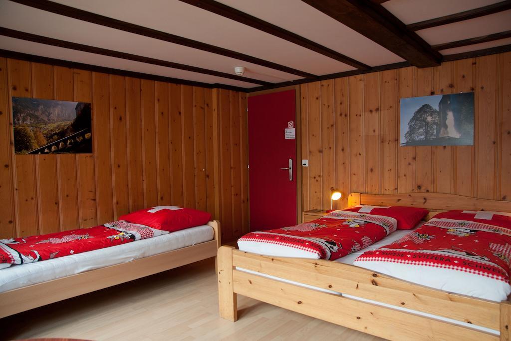 Valley Hostel Lauterbrunnen Δωμάτιο φωτογραφία